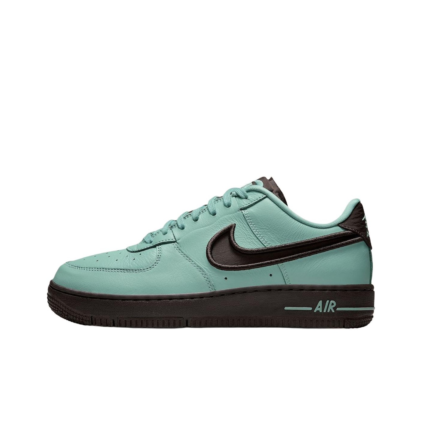 Nike Shoes Air Force 1 - حذاء نايك إير فورس 1 مقاوم