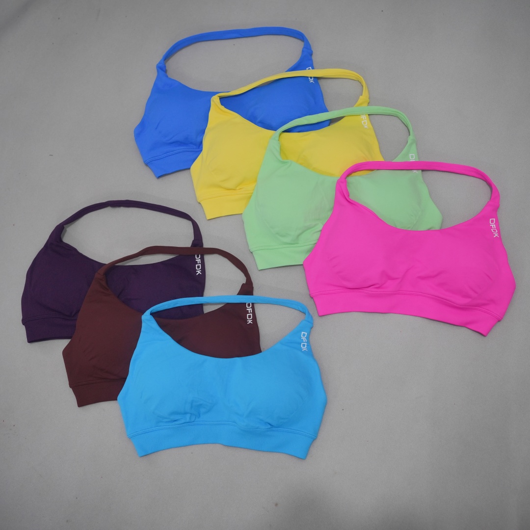 حمالة صدر رياضية نسائية من DFD - مراجعة Push Up Bra Padded وسعره